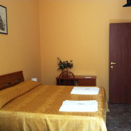 מלון רומא San Daniele Bundi House מראה חיצוני תמונה