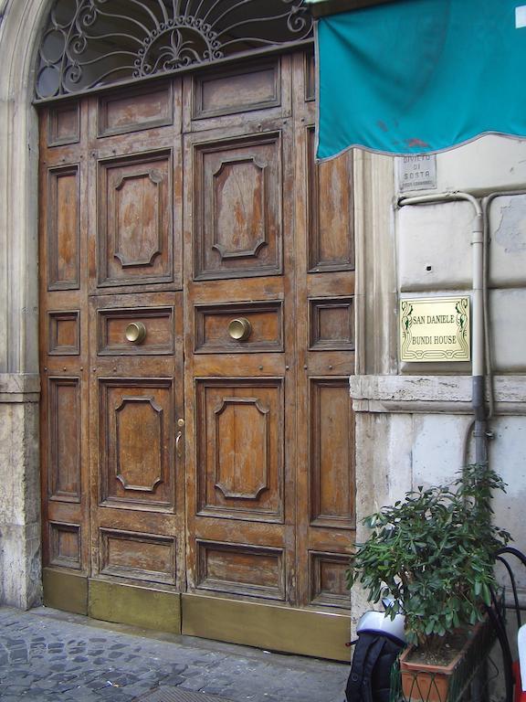 מלון רומא San Daniele Bundi House מראה חיצוני תמונה