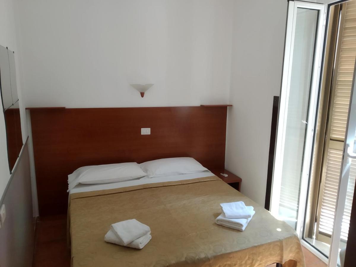 מלון רומא San Daniele Bundi House מראה חיצוני תמונה