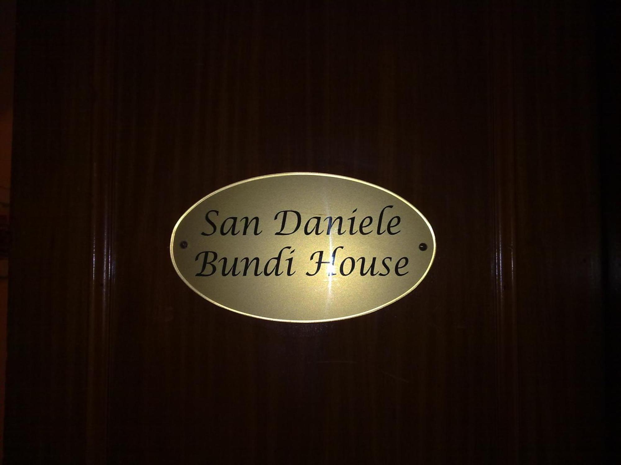 מלון רומא San Daniele Bundi House מראה חיצוני תמונה