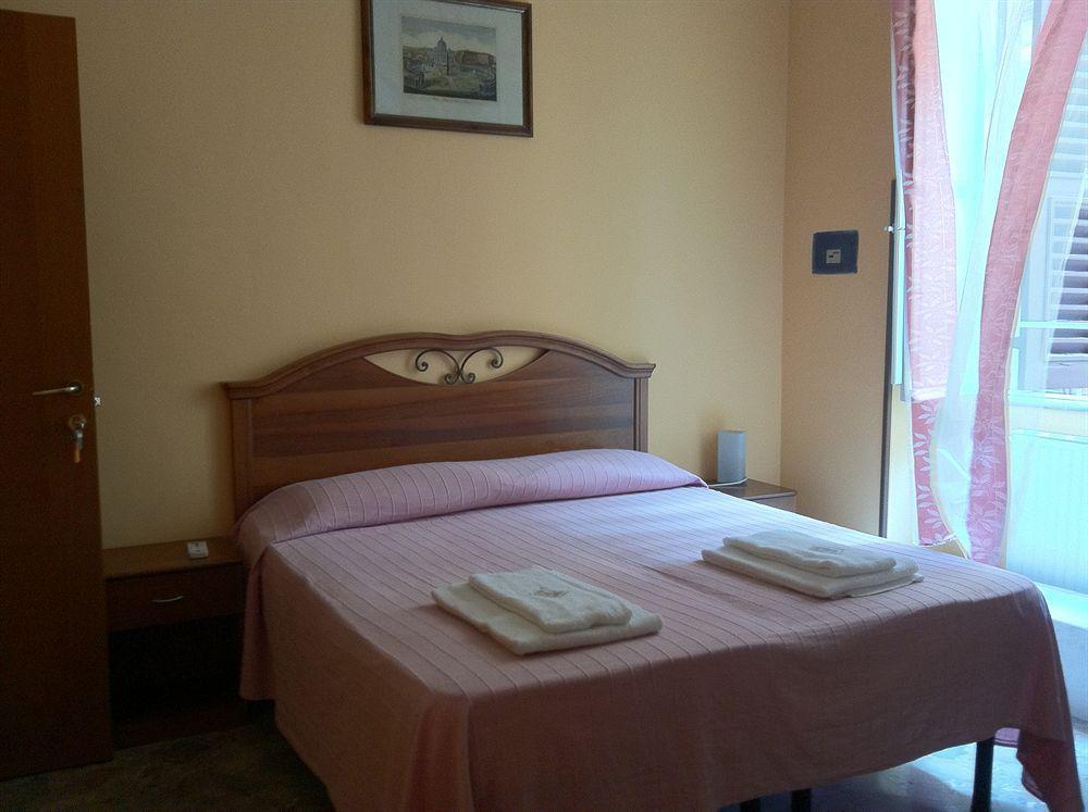 מלון רומא San Daniele Bundi House מראה חיצוני תמונה