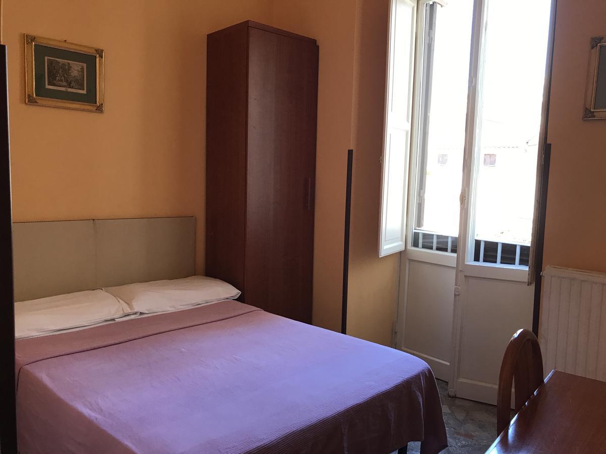 מלון רומא San Daniele Bundi House מראה חיצוני תמונה